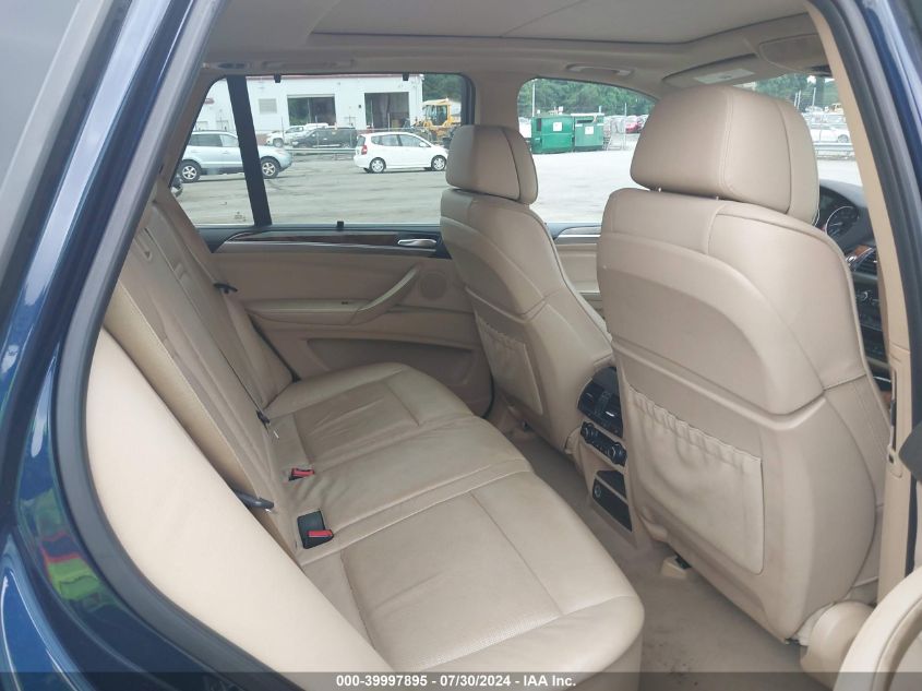 2013 BMW X5 xDrive35I/xDrive35I Premium/xDrive35I Sport Activity VIN: 5UXZV4C52D0E10801 Lot: 39997895