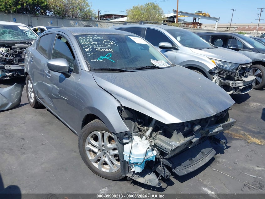 2016 Scion Ia VIN: 3MYDLBZV0GY112723 Lot: 39998213