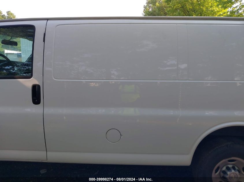 2019 Chevrolet Express G2500 VIN: 1GCWGAFP0K1368806 Lot: 39998274