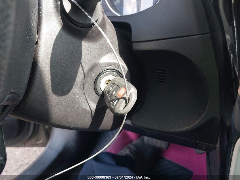 2019 TOYOTA COROLLA LE - 2T1BURHE8KC190222