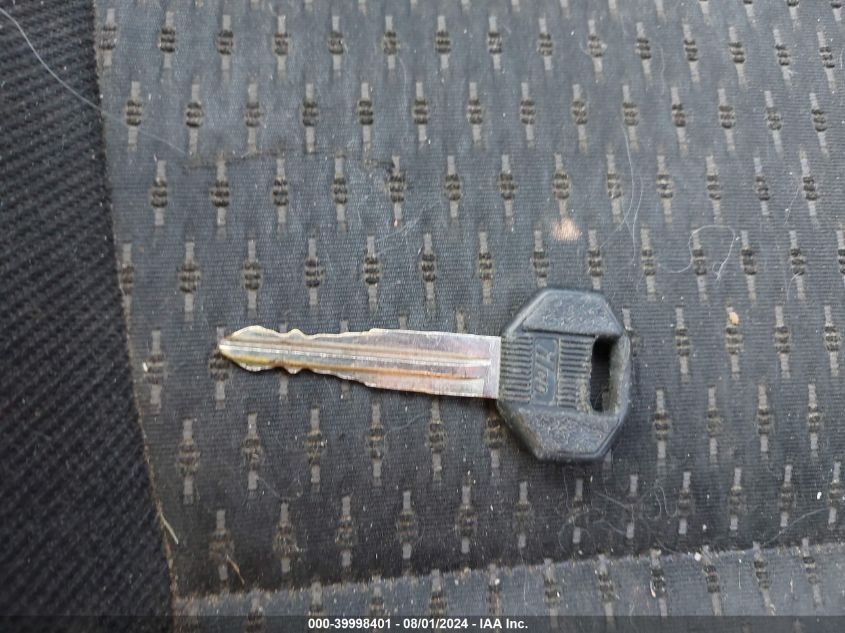 2008 Hyundai Tiburon Gs VIN: KMHHM66D08U283925 Lot: 39998401