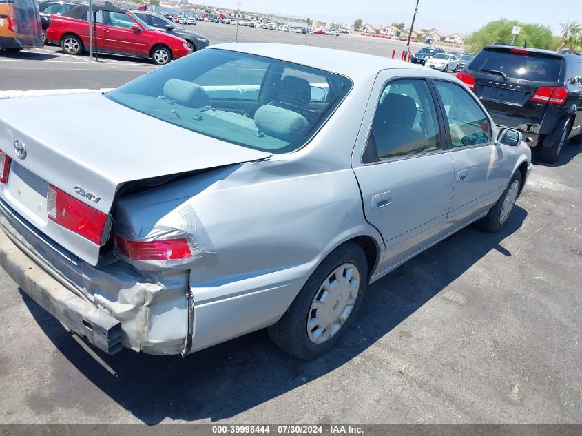 2000 Toyota Camry Ce/Le/Xle VIN: 4T1BG22K6YU625937 Lot: 39998444