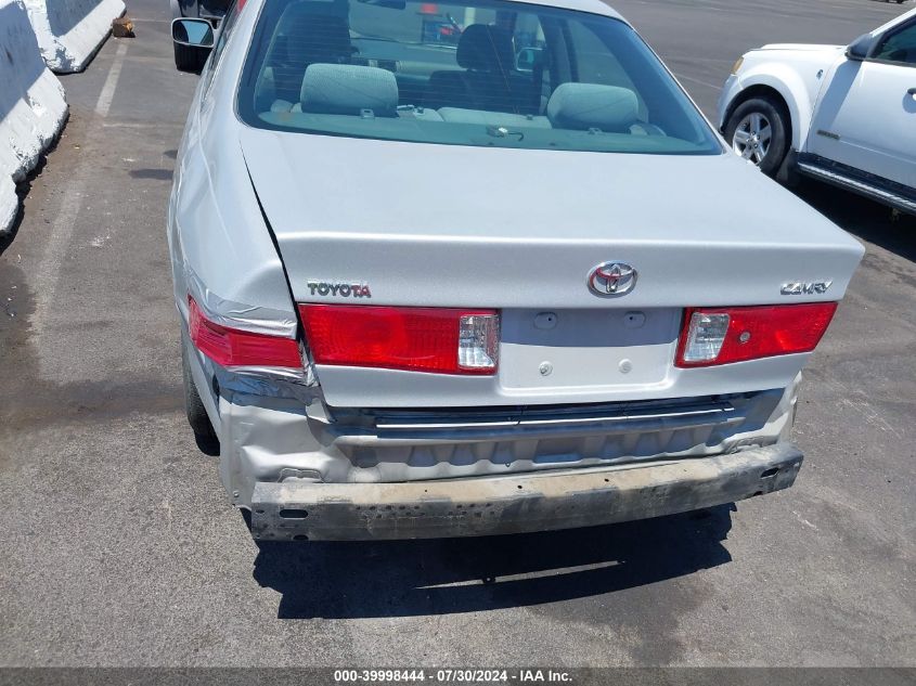 2000 Toyota Camry Ce/Le/Xle VIN: 4T1BG22K6YU625937 Lot: 39998444
