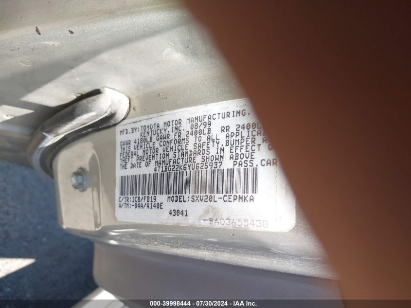 2000 Toyota Camry Ce/Le/Xle VIN: 4T1BG22K6YU625937 Lot: 39998444