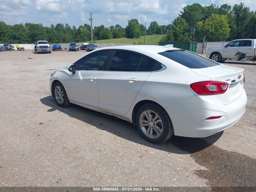 2019 CHEVROLET CRUZE LT - 1G1BE5SM8K7140985