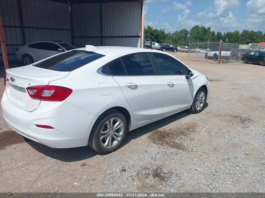 2019 CHEVROLET CRUZE LT - 1G1BE5SM8K7140985