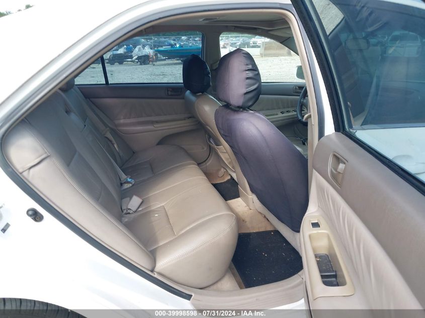 2004 Toyota Camry Le VIN: 4T1BE32K54U310195 Lot: 39998598