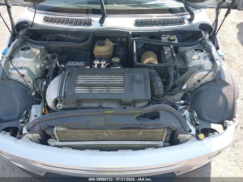 2003 Mini Cooper S VIN: WMWRE33403TD68822 Lot: 39998733