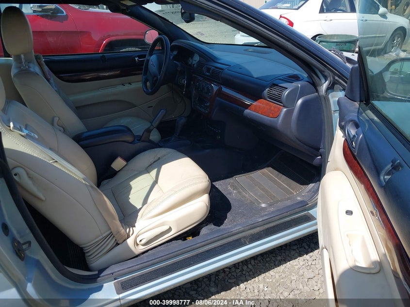 2001 Chrysler Sebring Limited VIN: 1C3EL65U41N595715 Lot: 39998777