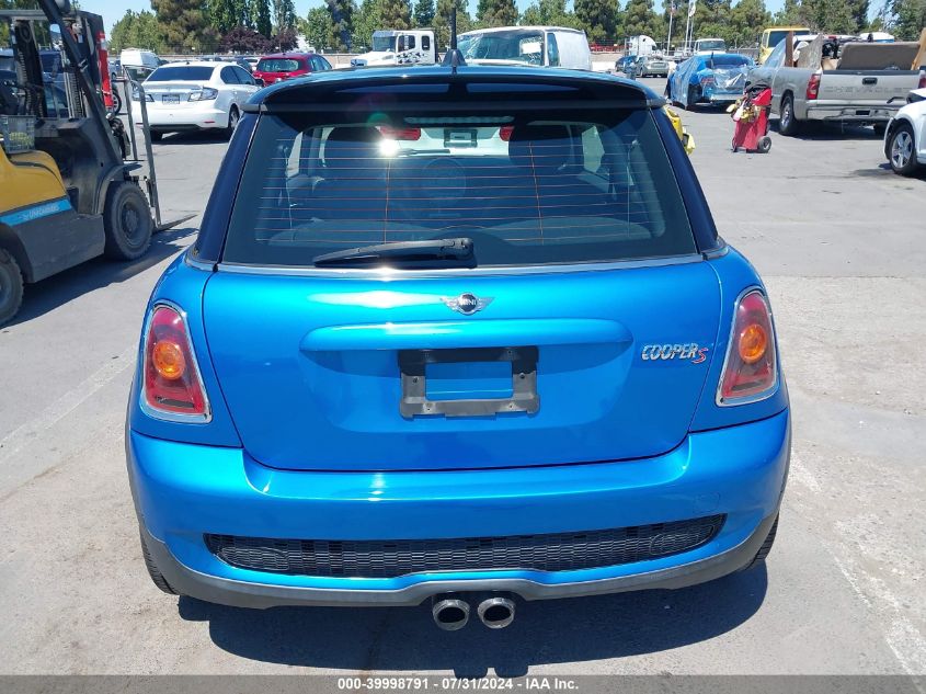 2010 Mini Cooper S VIN: WMWMF7C50ATZ72226 Lot: 39998791