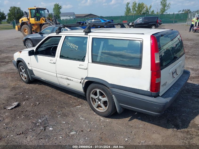 YV1LW55A4X2566035 | 1999 VOLVO V70