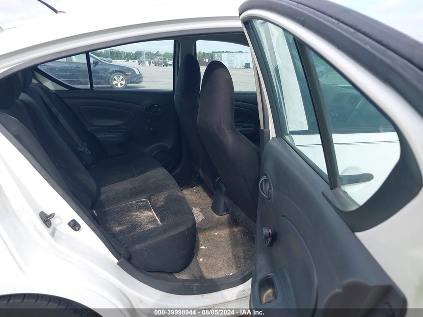 2012 Nissan Versa 1.6 S VIN: 3N1CN7AP8CL930998 Lot: 39998944