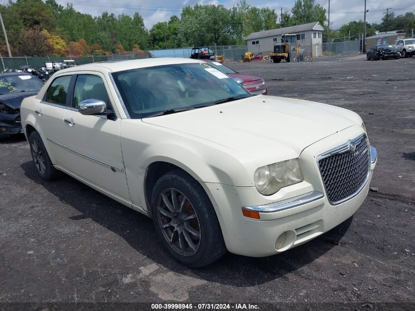 2009 Chrysler 300C Awd VIN: 2C3KK63T79H611927 Lot: 39998945
