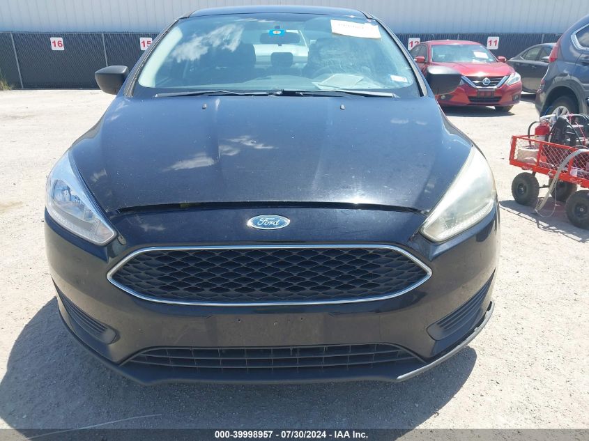 2016 Ford Focus S VIN: 1FADP3E23GL314815 Lot: 39998957