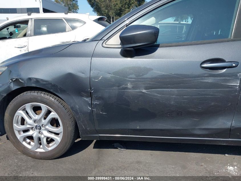 2017 Toyota Yaris Ia VIN: 3MYDLBYV7HY185851 Lot: 39999431