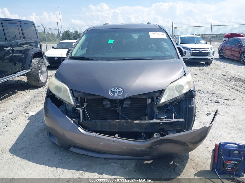 2012 Toyota Sienna Xle/Limited VIN: 5TDYK3DC2CS269492 Lot: 39999686