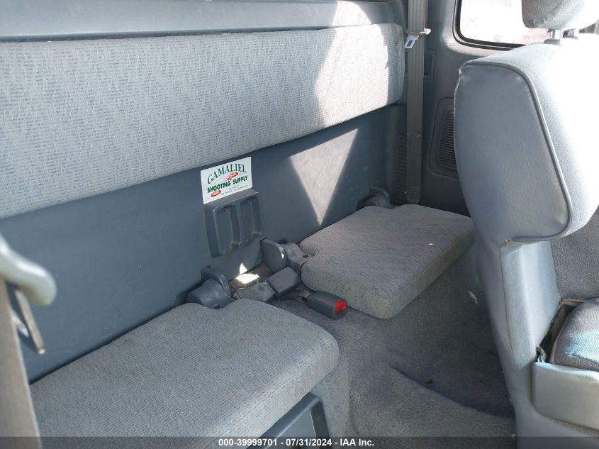 1998 Toyota Tacoma Xtracab VIN: 4TAWM72N2WZ052830 Lot: 39999701