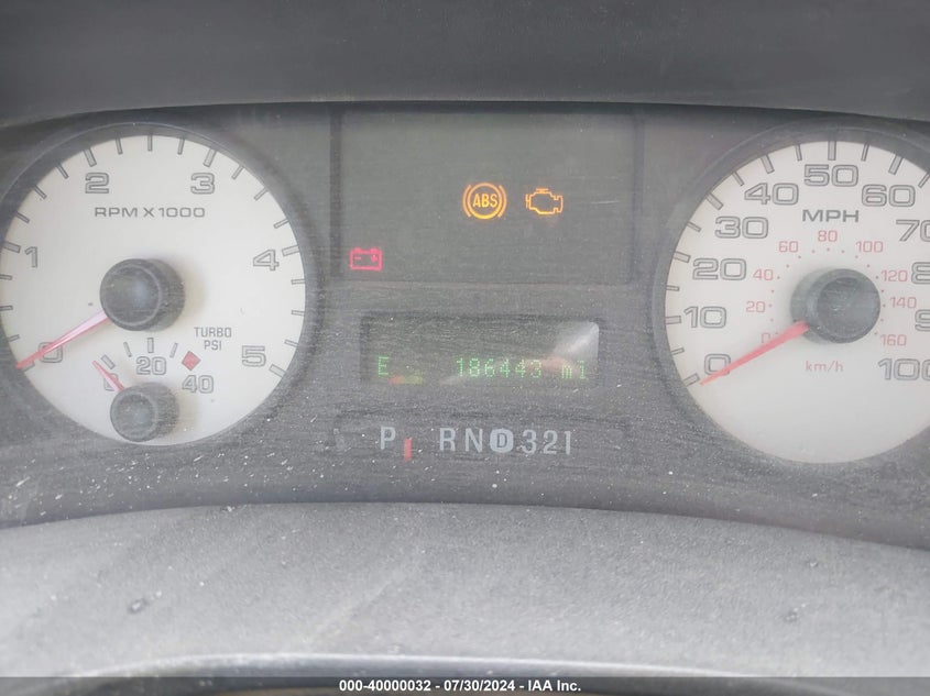 2005 Ford F-250 Lariat/Xl/Xlt VIN: 1FTSX21P35EC64495 Lot: 40000032