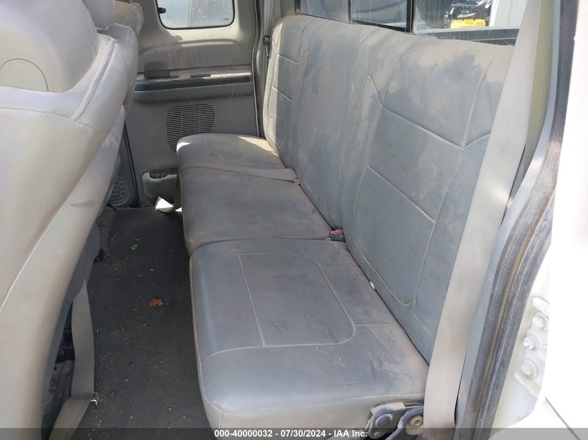 2005 Ford F-250 Lariat/Xl/Xlt VIN: 1FTSX21P35EC64495 Lot: 40000032