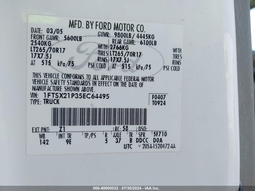 2005 Ford F-250 Lariat/Xl/Xlt VIN: 1FTSX21P35EC64495 Lot: 40000032