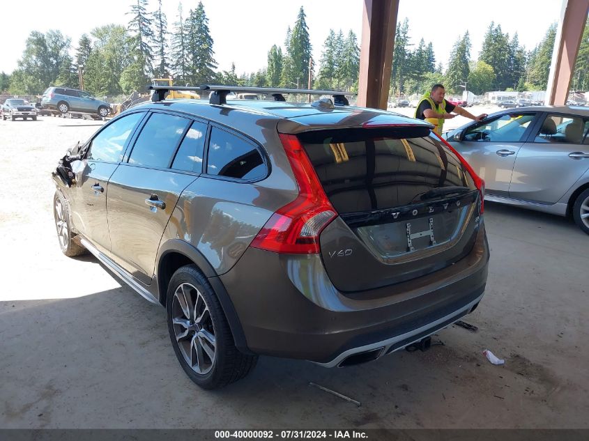 2017 Volvo V60 Cross Country T5 VIN: YV440MWK3H1024491 Lot: 40000092