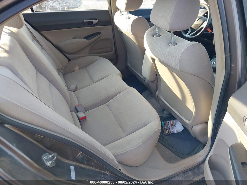 2009 Honda Civic Lx VIN: 19XFA16569E043357 Lot: 40000253