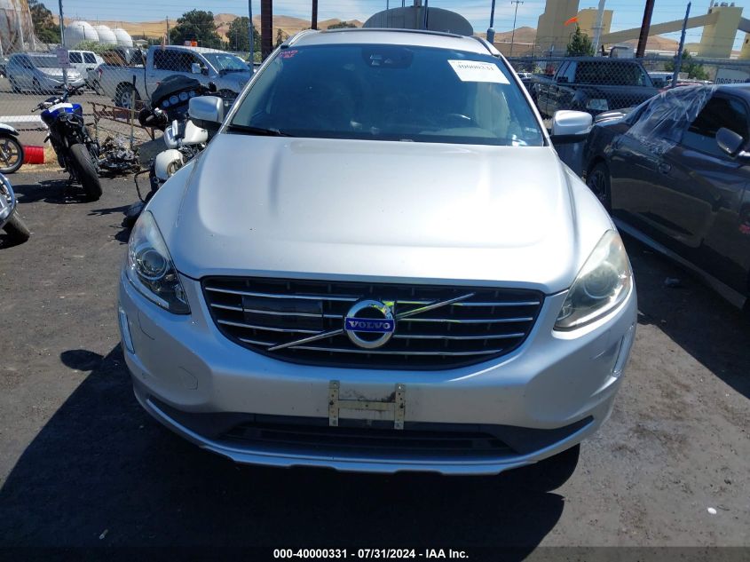 2015 Volvo Xc60 T6 Platinum VIN: YV4902RM8F2717166 Lot: 40000331