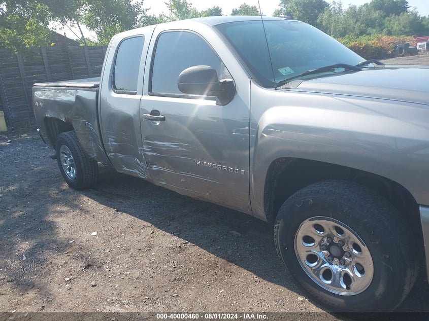 2008 Chevrolet Silverado 1500 Work Truck VIN: 1GCEK19C38Z179001 Lot: 40000460