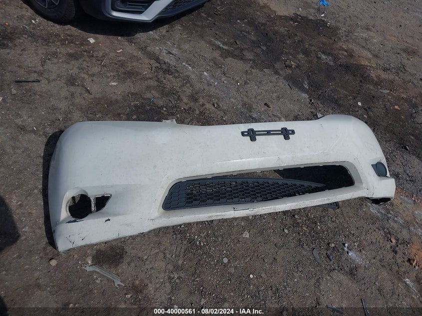 2015 Toyota Sienna Xle 8 Passenger VIN: 5TDYK3DC2FS634953 Lot: 40000561