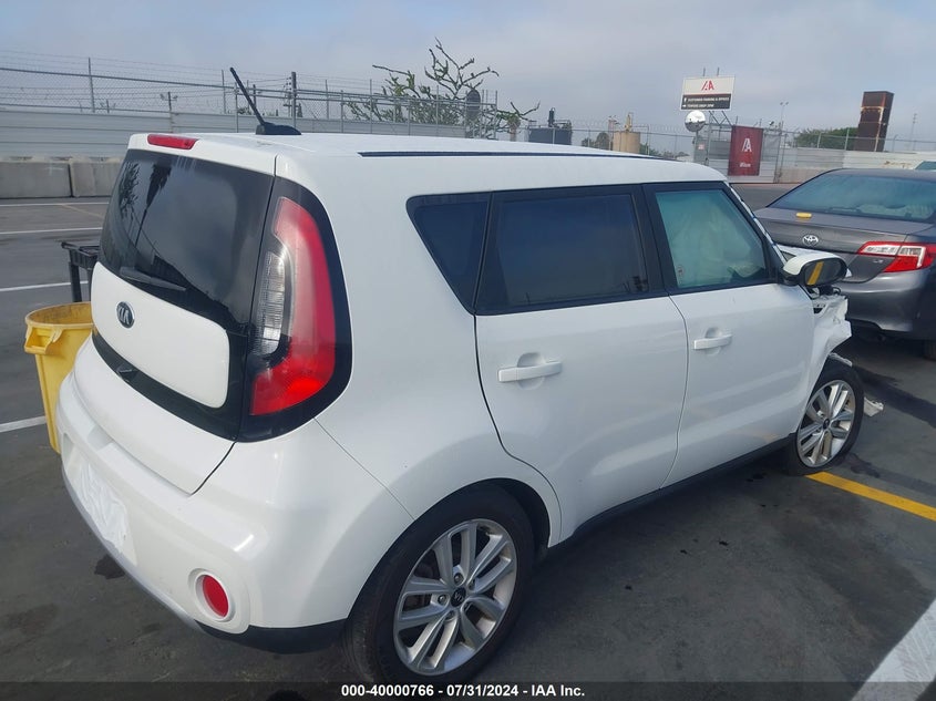 2018 KIA SOUL + - KNDJP3A59J7530410