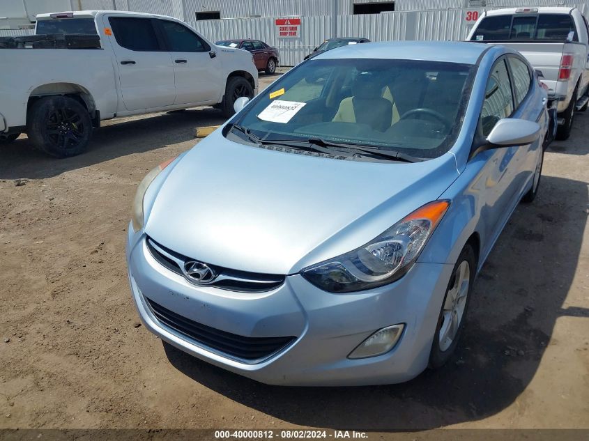 KMHDH4AE4DU636877 2013 Hyundai Elantra Gls