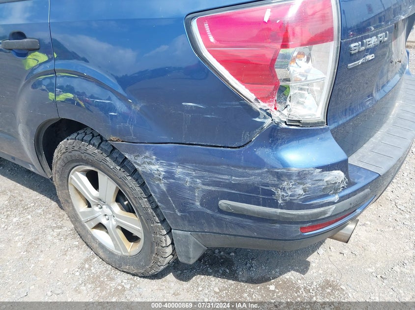 2012 Subaru Forester 2.5X VIN: JF2SHABC0CG417274 Lot: 40000869