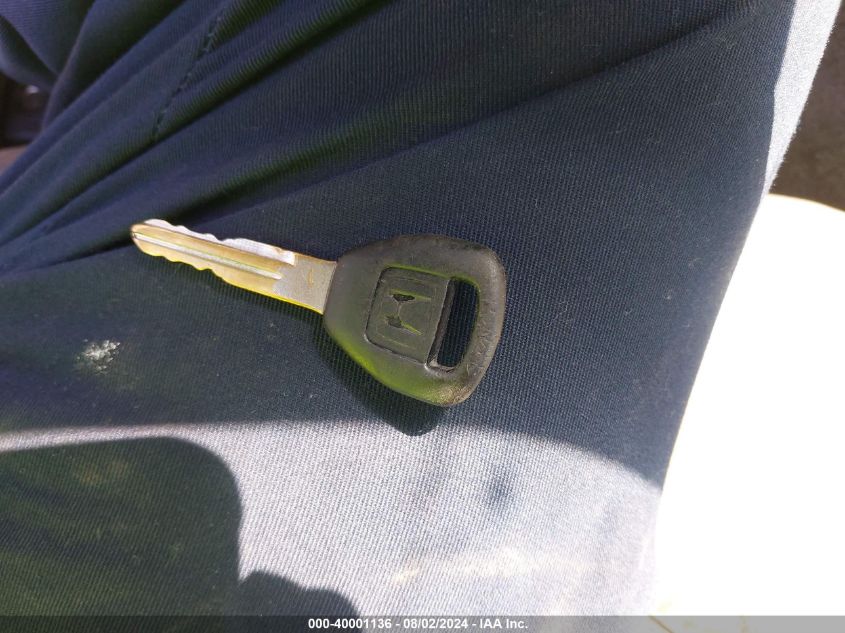 2001 Honda Accord 3.0 Ex VIN: 1HGCG16561A016864 Lot: 40001136