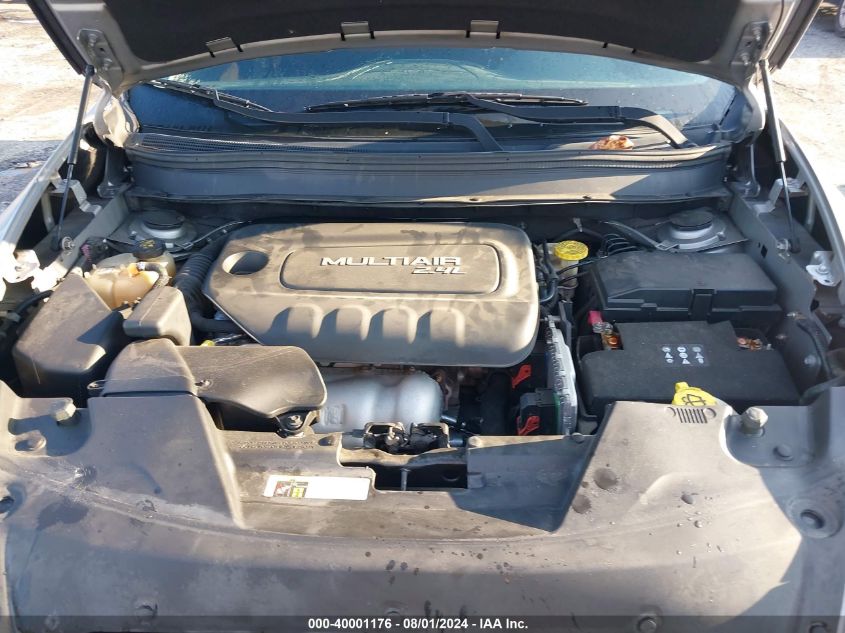 2015 Jeep Cherokee Latitude VIN: 1C4PJMCB1FW733793 Lot: 40001176