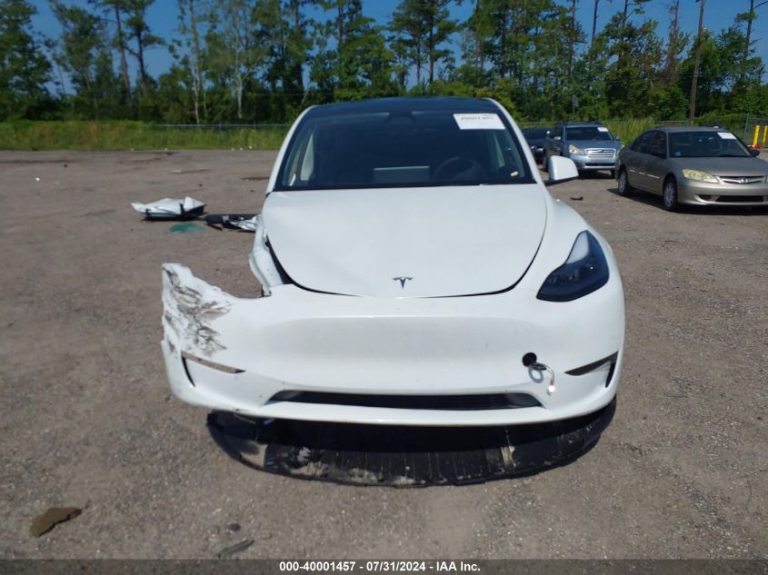 2024 Tesla Model Y Long Range Dual Motor All-Wheel Drive VIN: 7SAYGDEE0RA260570 Lot: 40001457