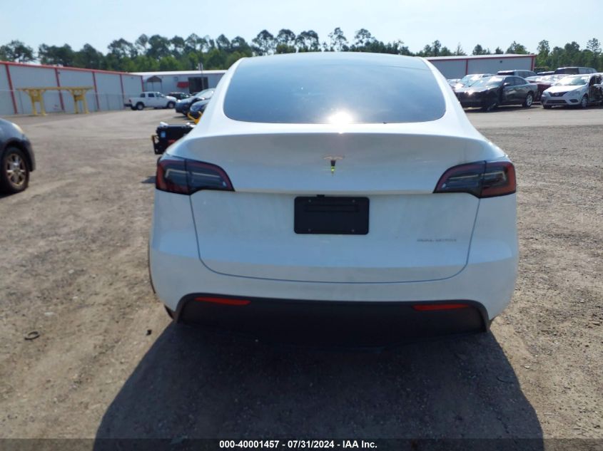 2024 Tesla Model Y Long Range Dual Motor All-Wheel Drive VIN: 7SAYGDEE0RA260570 Lot: 40001457