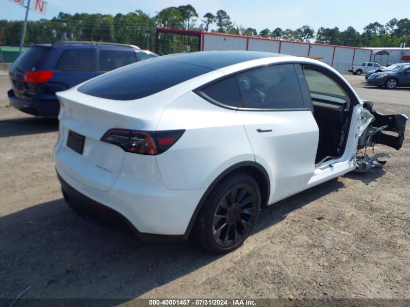 2024 TESLA MODEL Y LONG RANGE DUAL MOTOR ALL-WHEEL DRIVE - 7SAYGDEE0RA260570