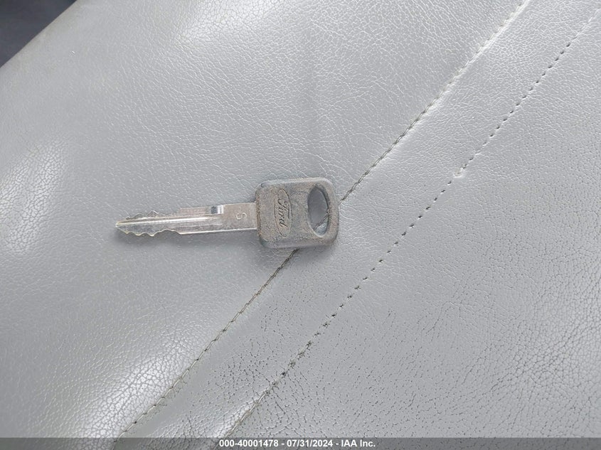 2004 Ford F250 Super Duty VIN: 1FTNF20L14ED03212 Lot: 40001478