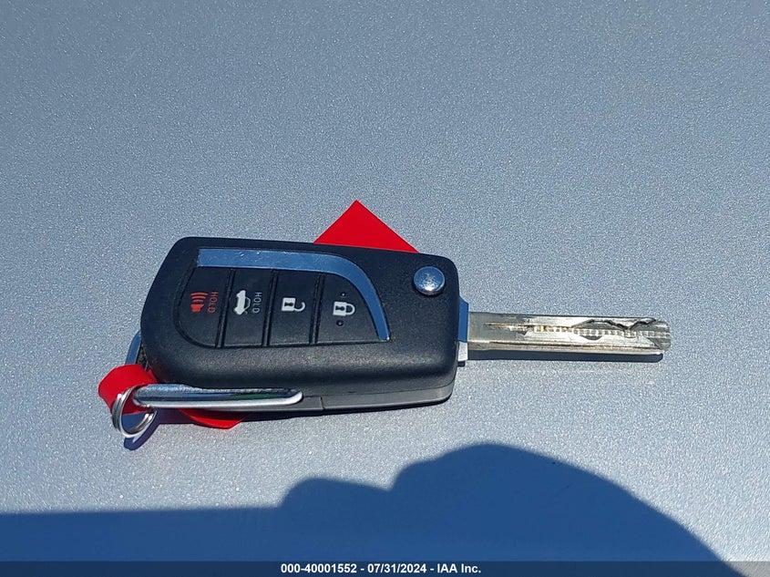 VIN JTDS4MCE3N3512210 2022 TOYOTA COROLLA SE