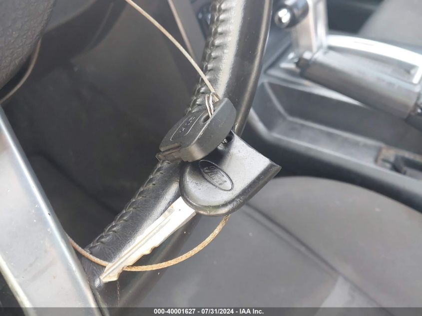 2007 Ford Mustang V6 Deluxe/V6 Premium VIN: 1ZVFT84N175346588 Lot: 40001627