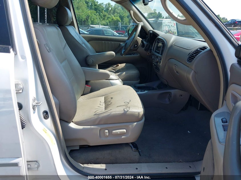 2007 Toyota Sequoia Limited V8 VIN: 5TDBT48A37S290150 Lot: 40001655