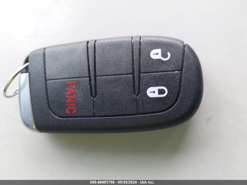 2014 Chrysler 300 VIN: 2C3CCAAGXEH105738 Lot: 40001719