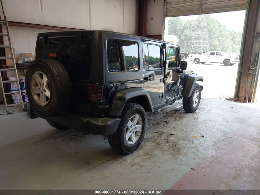 VIN 1C4HJWDG8JL865597 2018 JEEP WRANGLER JK UNLIMITED SPORT S 4X4