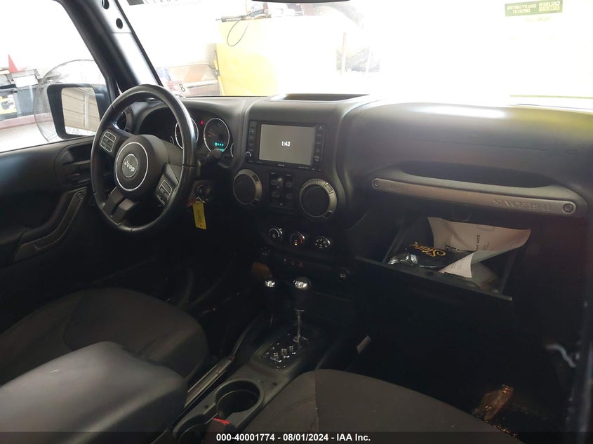 VIN 1C4HJWDG8JL865597 2018 JEEP WRANGLER JK UNLIMITED SPORT S 4X4
