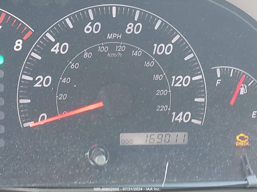 2005 Toyota Camry Xle VIN: 4T1BE32K75U428041 Lot: 40002005