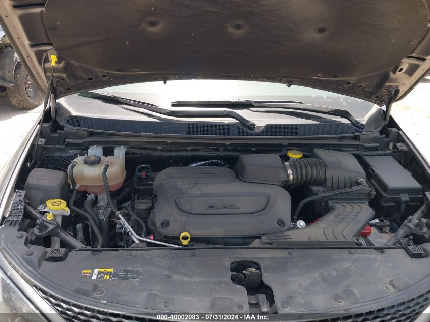 2022 Chrysler Voyager Lx VIN: 2C4RC1CG0NR215498 Lot: 40002083