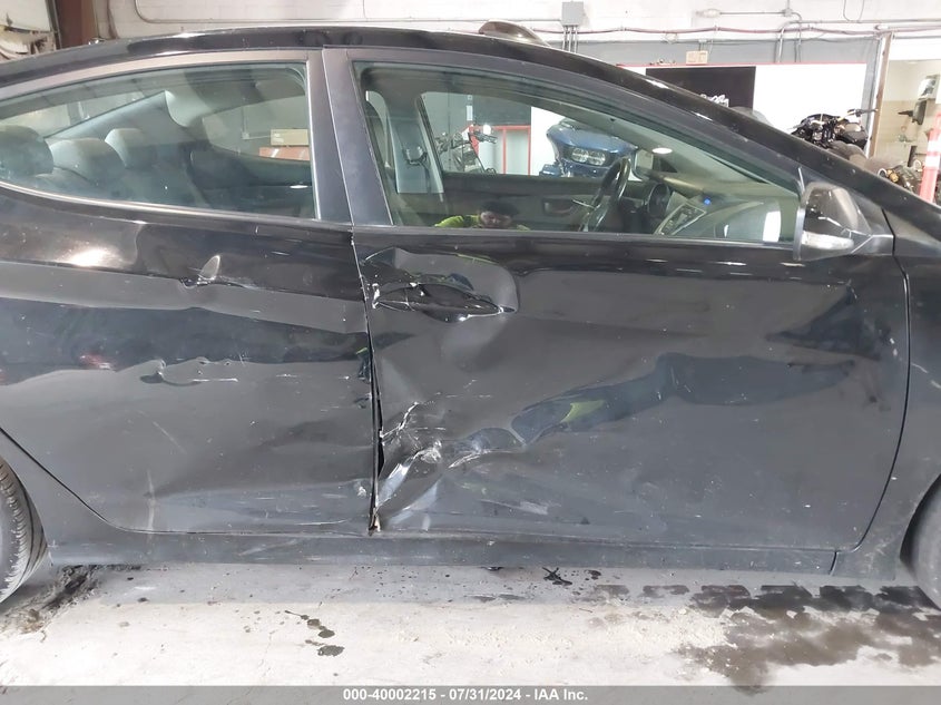 2012 Hyundai Elantra Limited (Ulsan Plant) VIN: KMHDH4AE6CU326003 Lot: 40002215