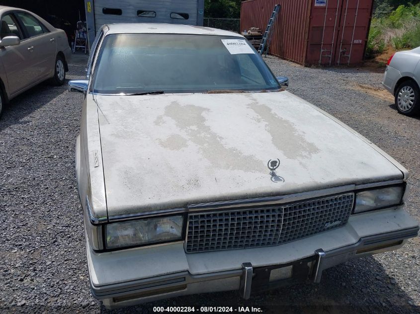 1988 Cadillac Deville VIN: 1G6CD5155J4212303 Lot: 40002284