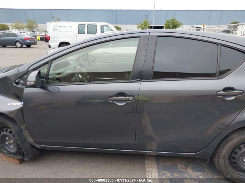 2015 Toyota Prius C VIN: JTDKDTB33F1112560 Lot: 40002305