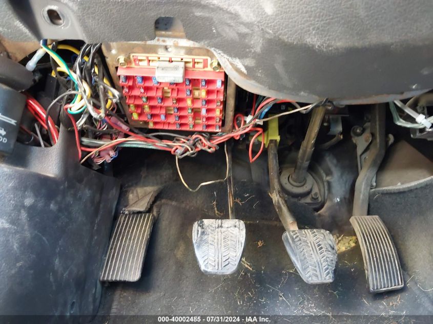 2002 Ford Mustang VIN: 1FAFP40472F144361 Lot: 40002485